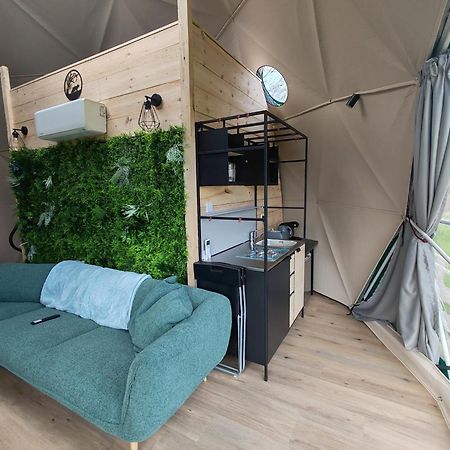 Little River Glamping Ballymoney Exteriör bild