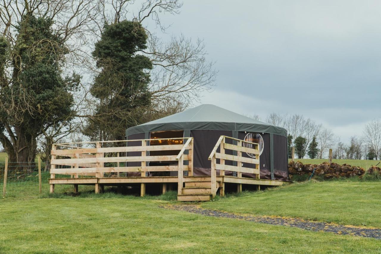 Little River Glamping Ballymoney Exteriör bild