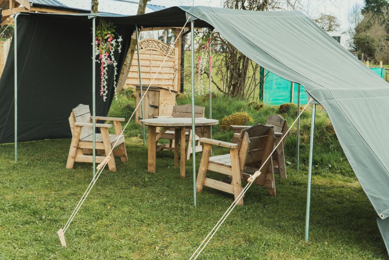 Little River Glamping Ballymoney Exteriör bild