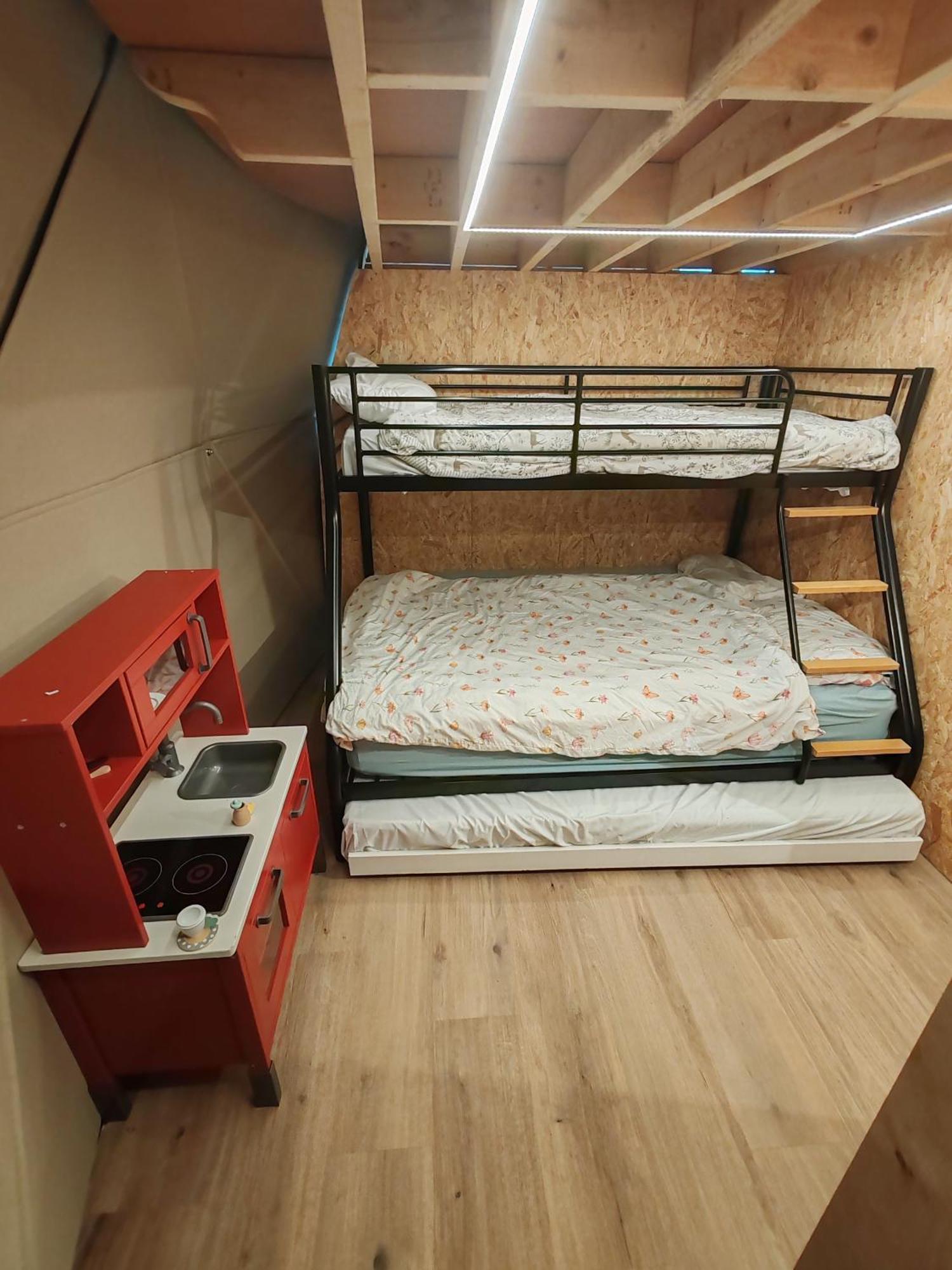 Little River Glamping Ballymoney Exteriör bild