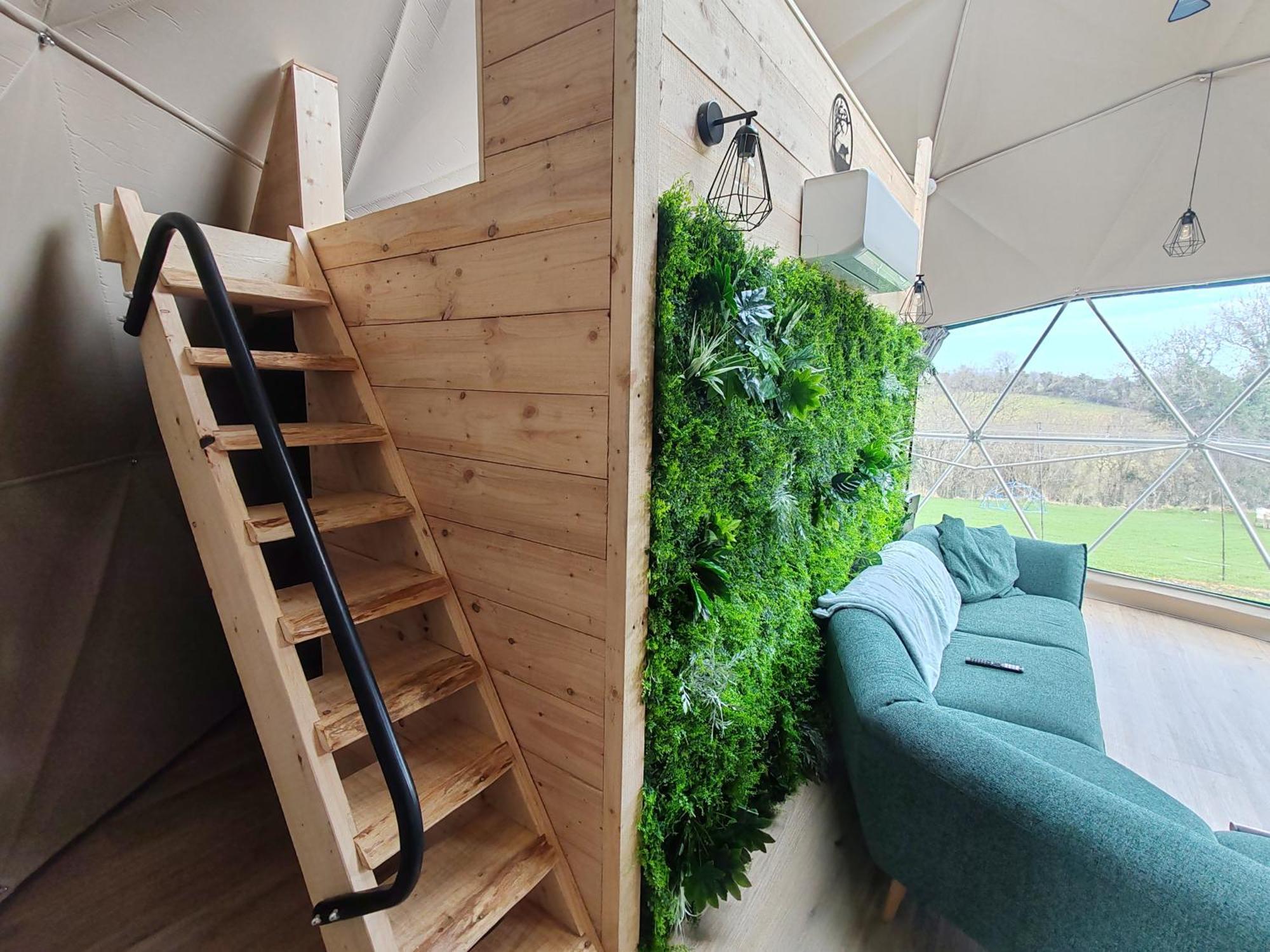 Little River Glamping Ballymoney Exteriör bild